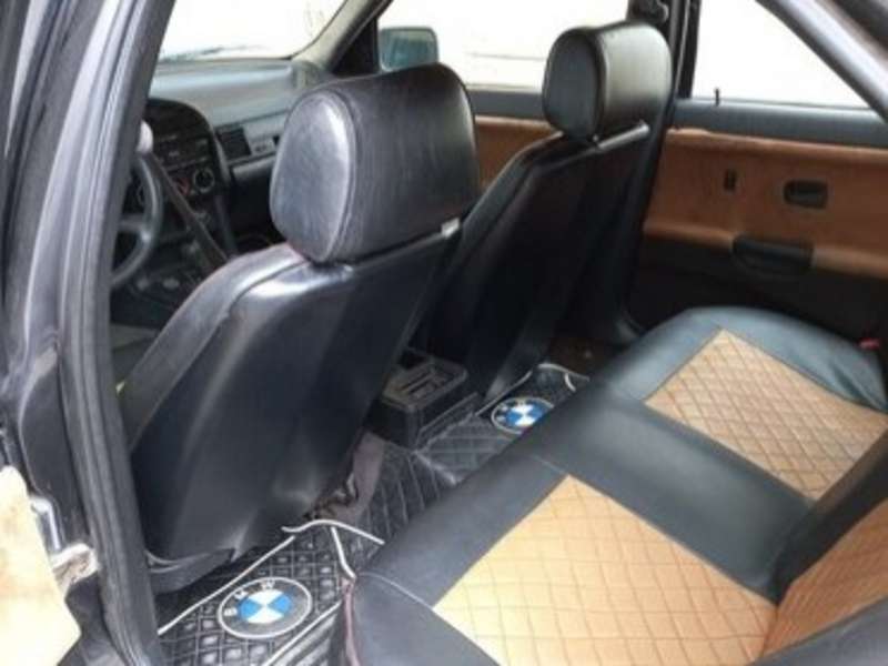 BMW 316, 1992 il, 1.6 L, 333 000 km