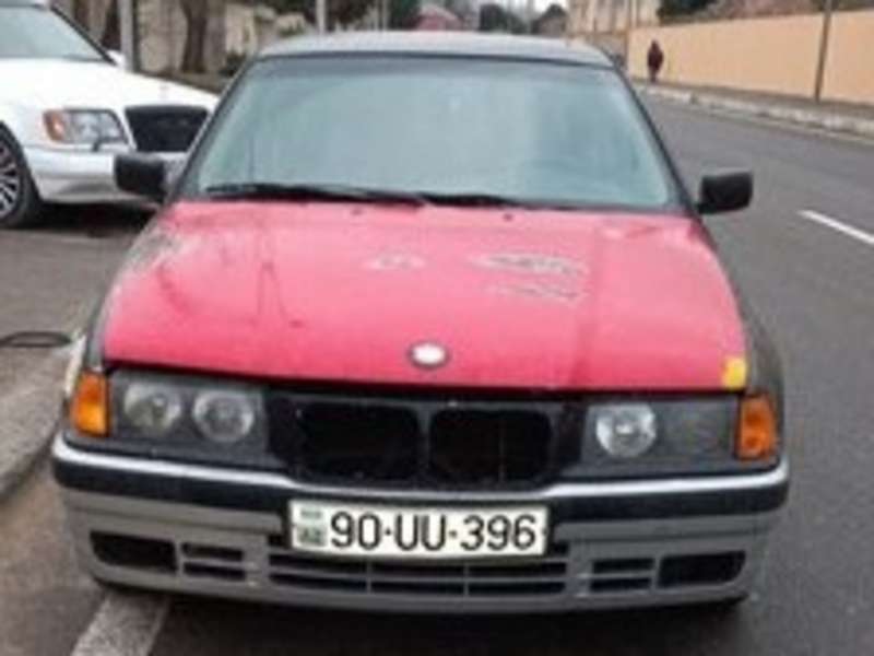 BMW 316, 1992 il, 1.6 L, 333 000 km