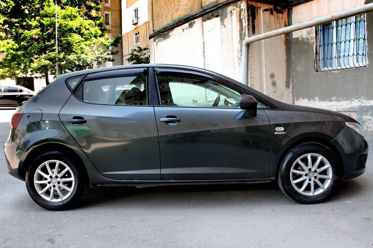 SEAT Ibiza, 2011 il, 1.6 L, 118 000 km