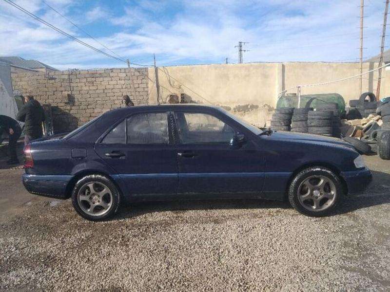 Mercedes C 180, 1995 il, 1.8 L, 400 000 km