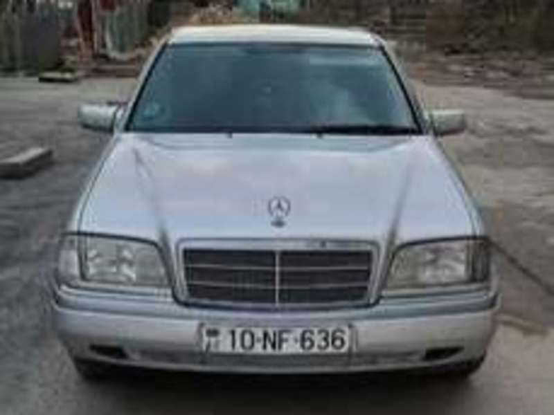 Mercedes C 180, 1995 il, 1.8 L, 200 000 km
