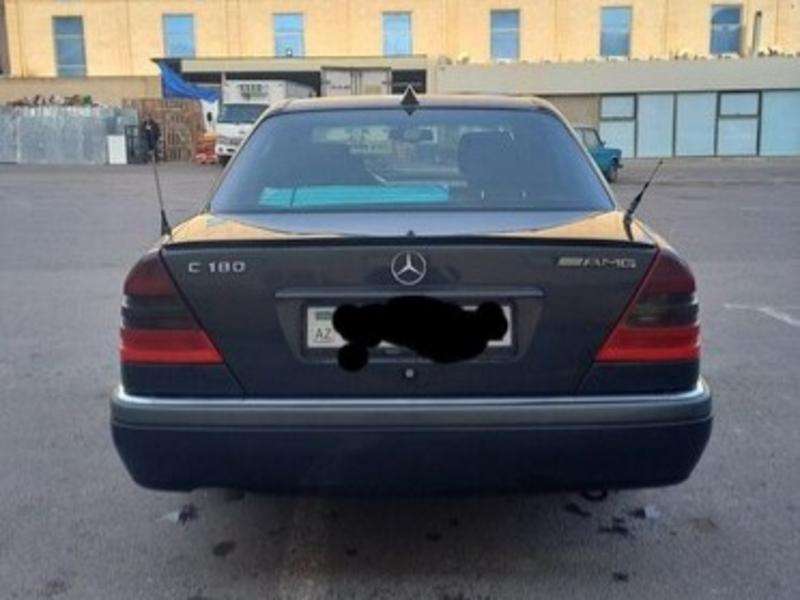 Mercedes C 180, 1995 il, 1.8 L, 296 800 km