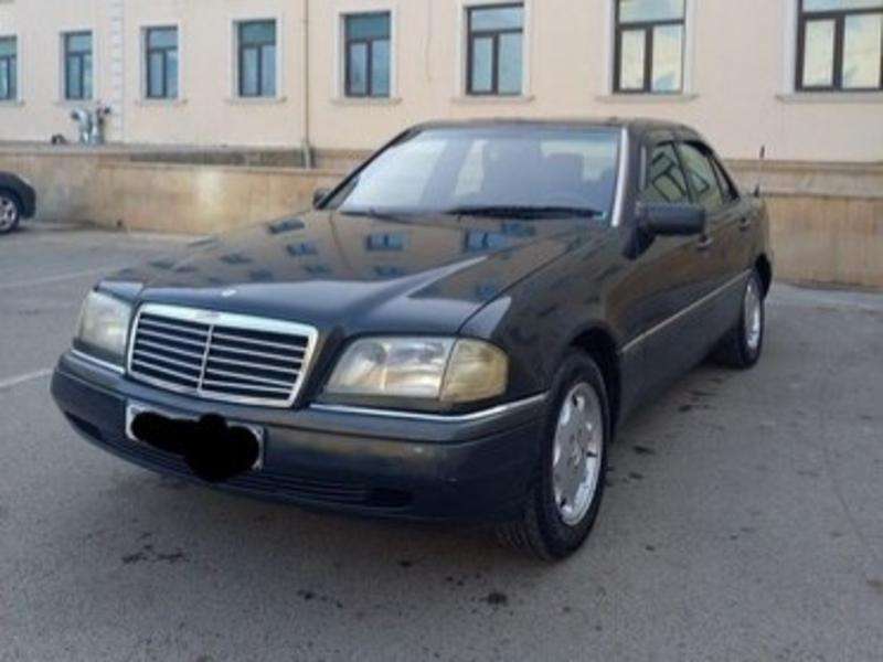 Mercedes C 180, 1995 il, 1.8 L, 296 800 km
