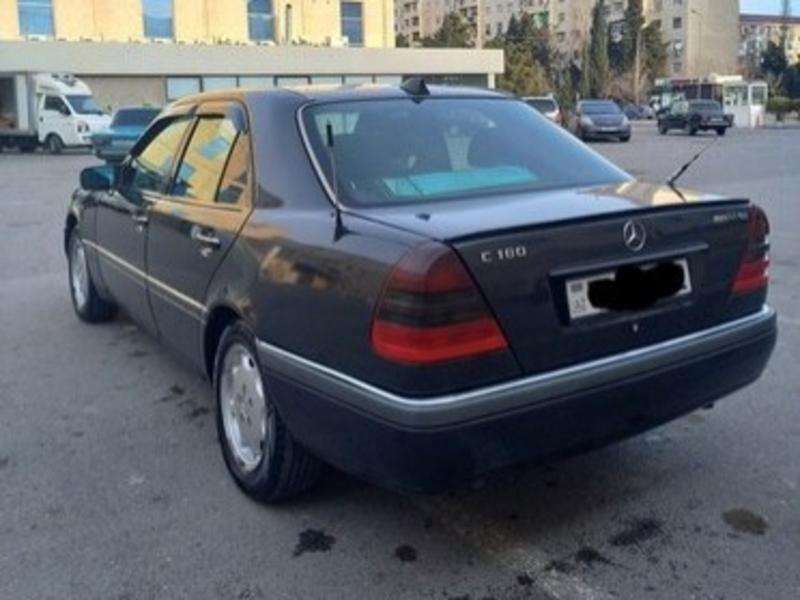 Mercedes C 180, 1995 il, 1.8 L, 296 800 km