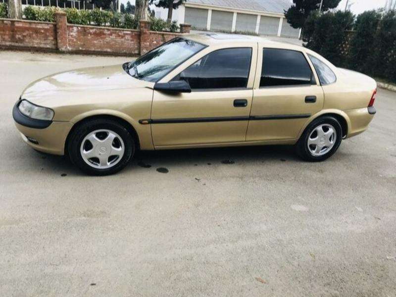 Opel Vectra, 1997 il, 1.8 L, 217 564 km