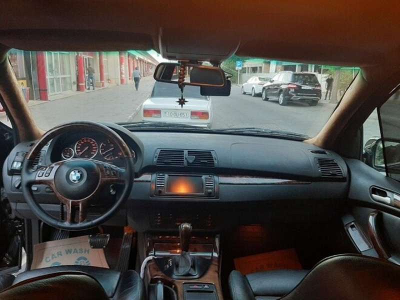 BMW X5, 2002 il, 4.4 L, 290 000 km