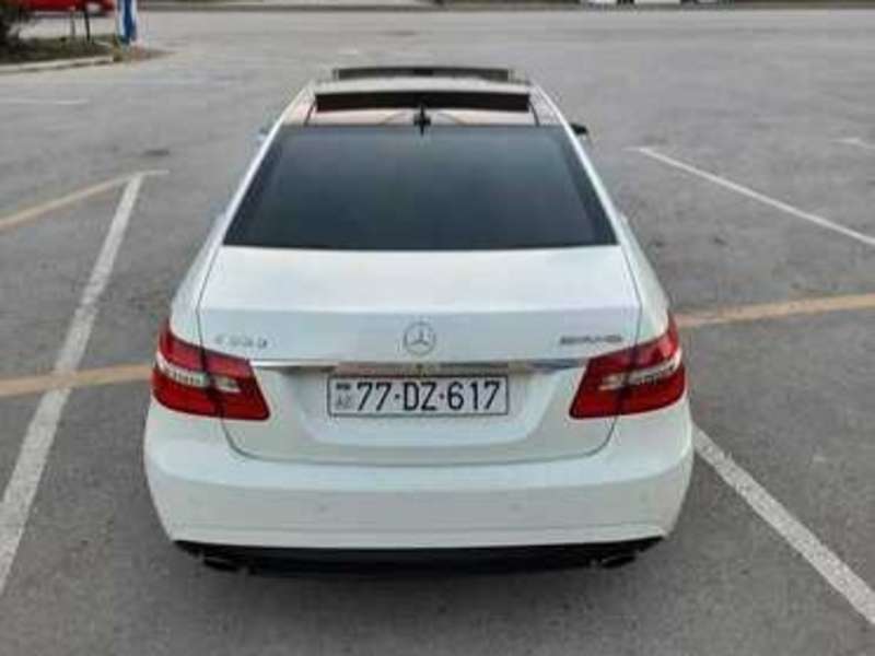 Mercedes E 200, 2011 il, 1.8 L, 158 000 km
