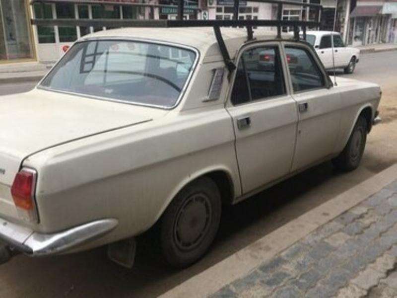 GAZ 24-10, 1986 il, 2.4 L, 200 000 km