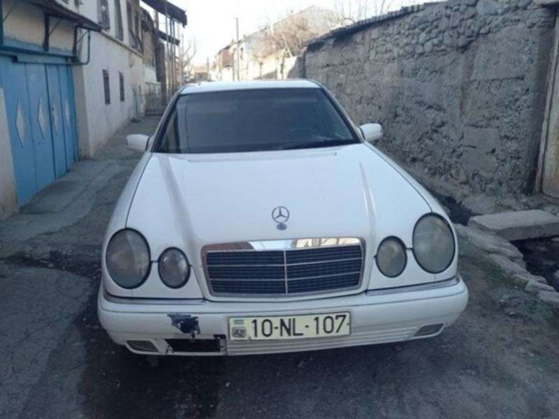 Mercedes C 220, 1996 il, 2.2 L, 150 000 km