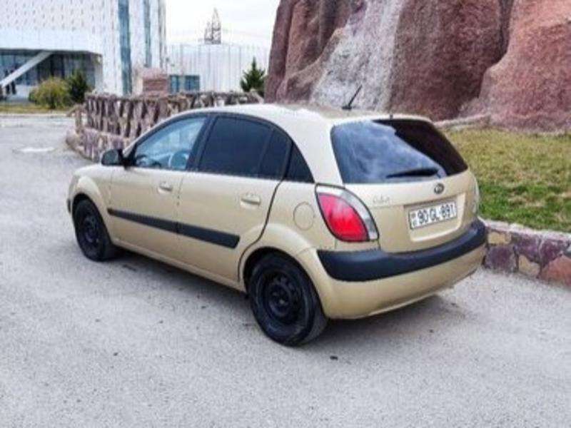 Kia Rio, 2008 il, 1.4 L, 400 000 km