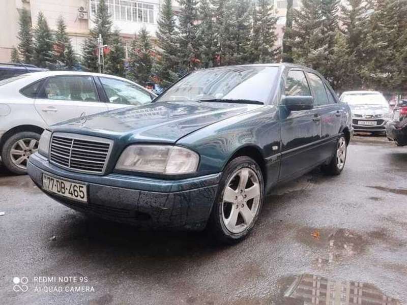 Mercedes C 180, 1995 il, 1.8 L, 308 000 km