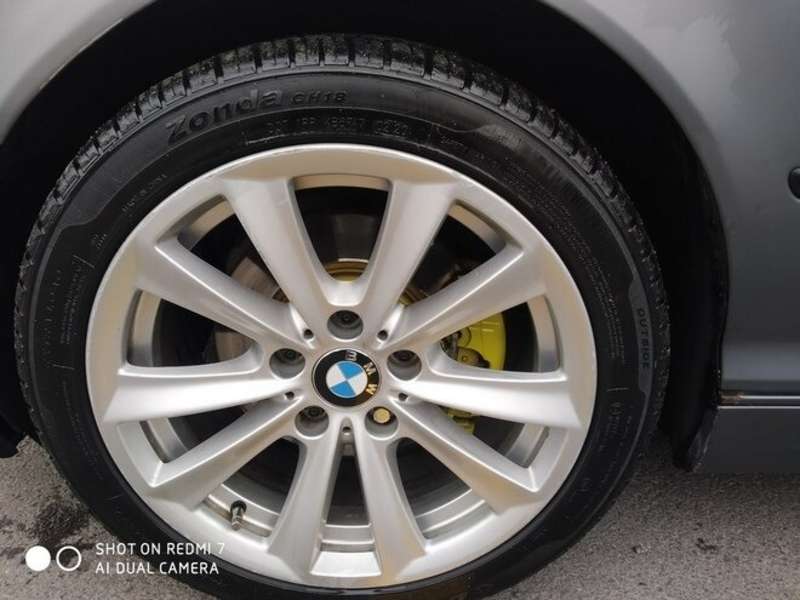 BMW 325, 2002 il, 2.5 L, 285 000 km