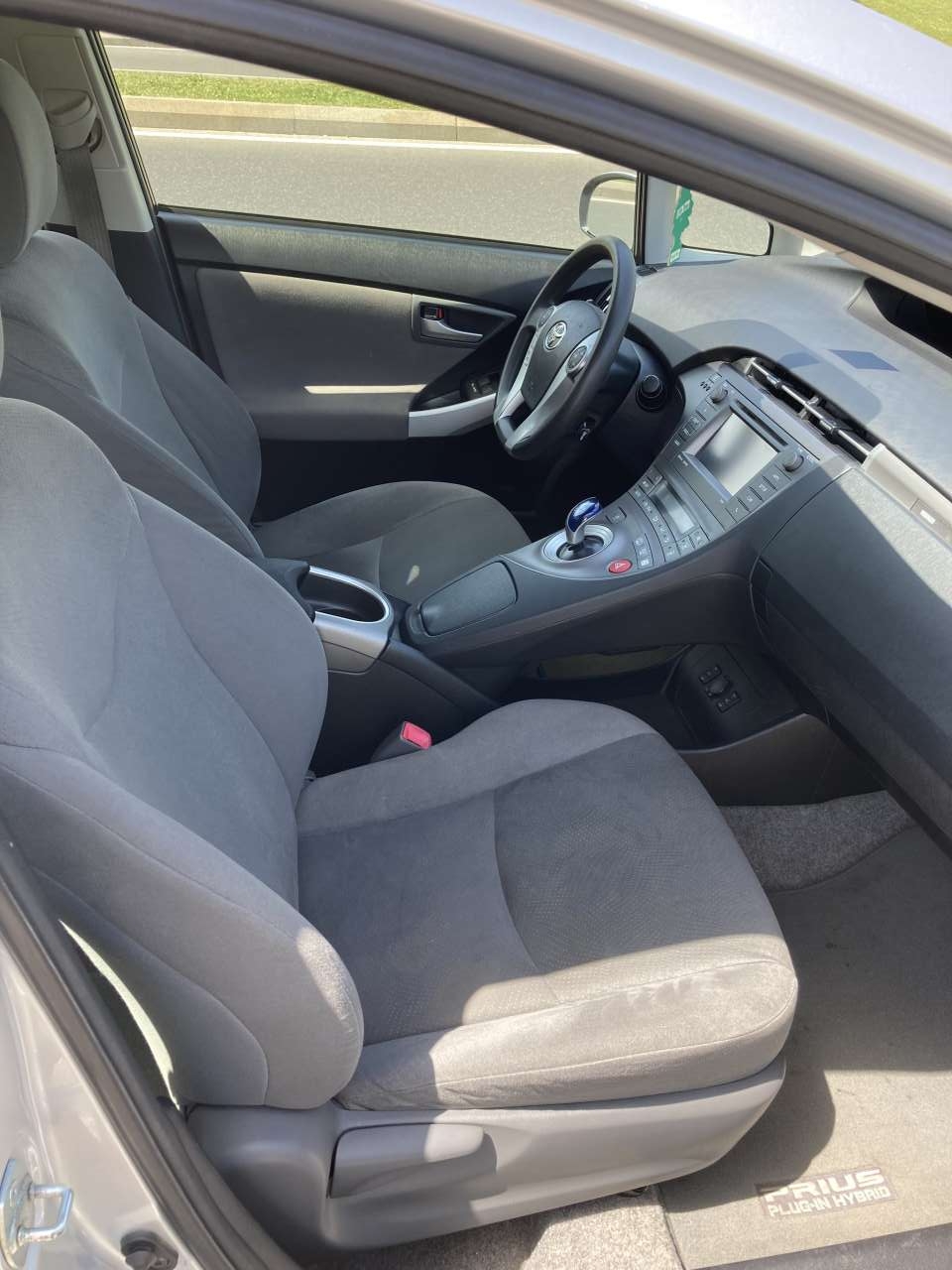 Toyota Prius, 2012 il, 1.8 L, 300 000 km