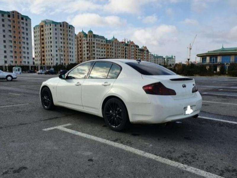 Infiniti G37, 2008 il, 3.7 L, 147 000 km