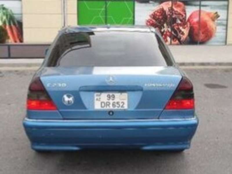 Mercedes C 230, 1999 il, 2.3 L, 236 000 km