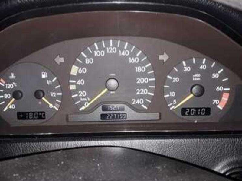 Mercedes C 200, 1997 il, 2.0 L, 230 000 km