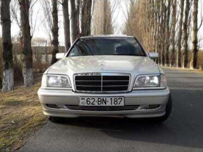 Mercedes C 200, 1997 il, 2.0 L, 230 000 km