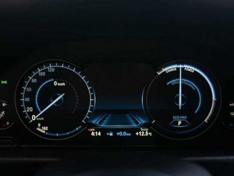 BMW 328, 2014 il, 2.0 L, 133 000 km