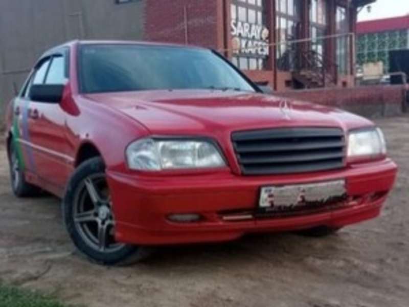 Mercedes C 180, 1995 il, 1.8 L, 431 000 km