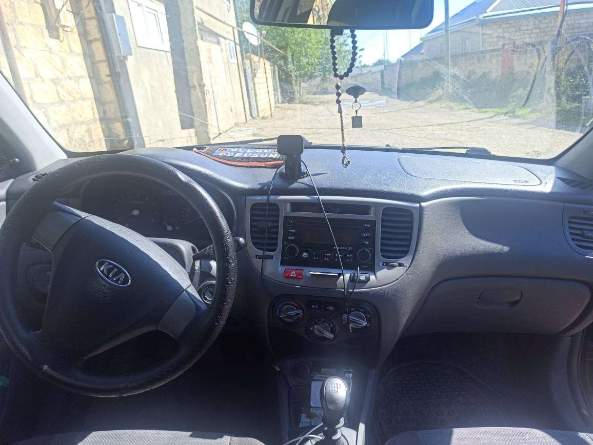 Kia Rio, 2007 il, 1.4 L, 250 000 km