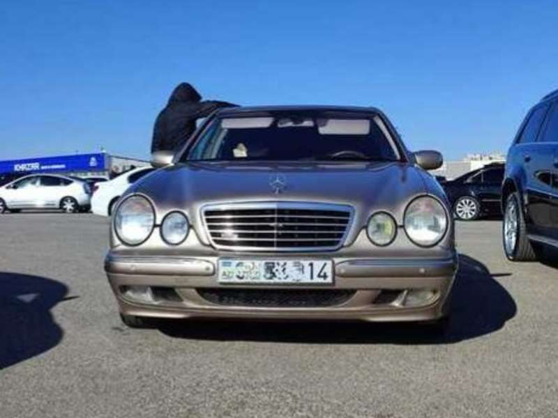 Mercedes E 220, 2000 il, 2.2 L, 410 000 km