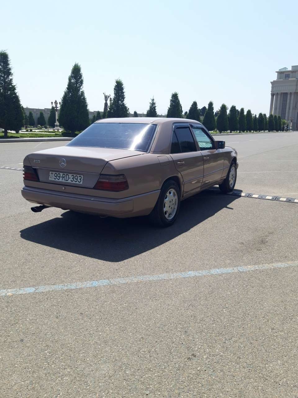 Mercedes E 200, 1987 il, 2.0 L, 365 689 km