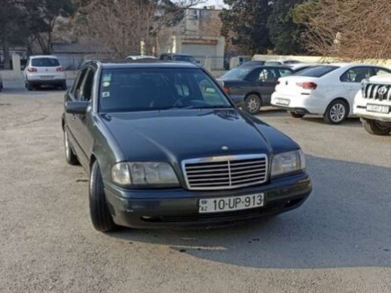 Mercedes C 180, 1995 il, 1.8 L, 300 000 km