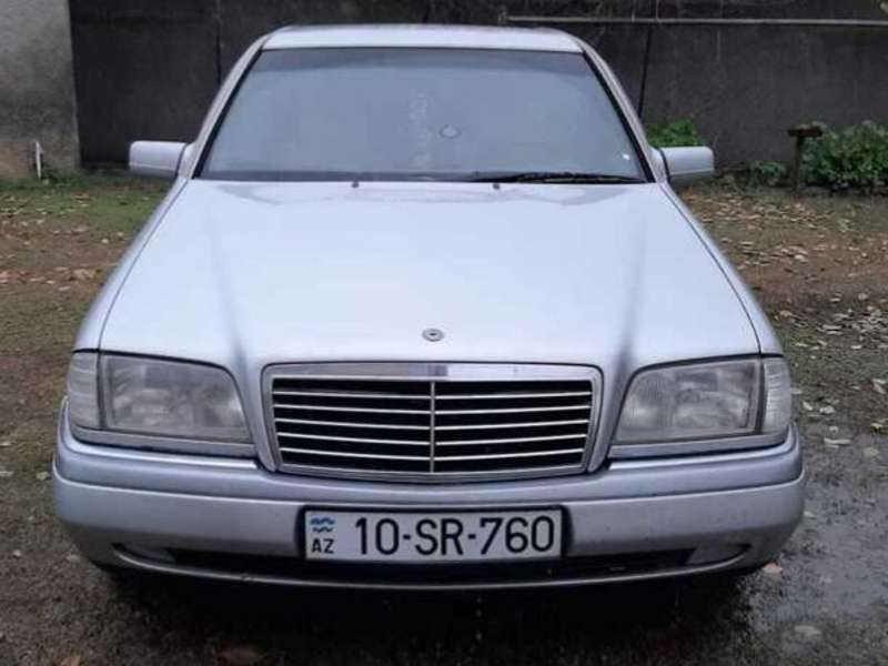 Mercedes C 180, 1995 il, 1.8 L, 316 000 km