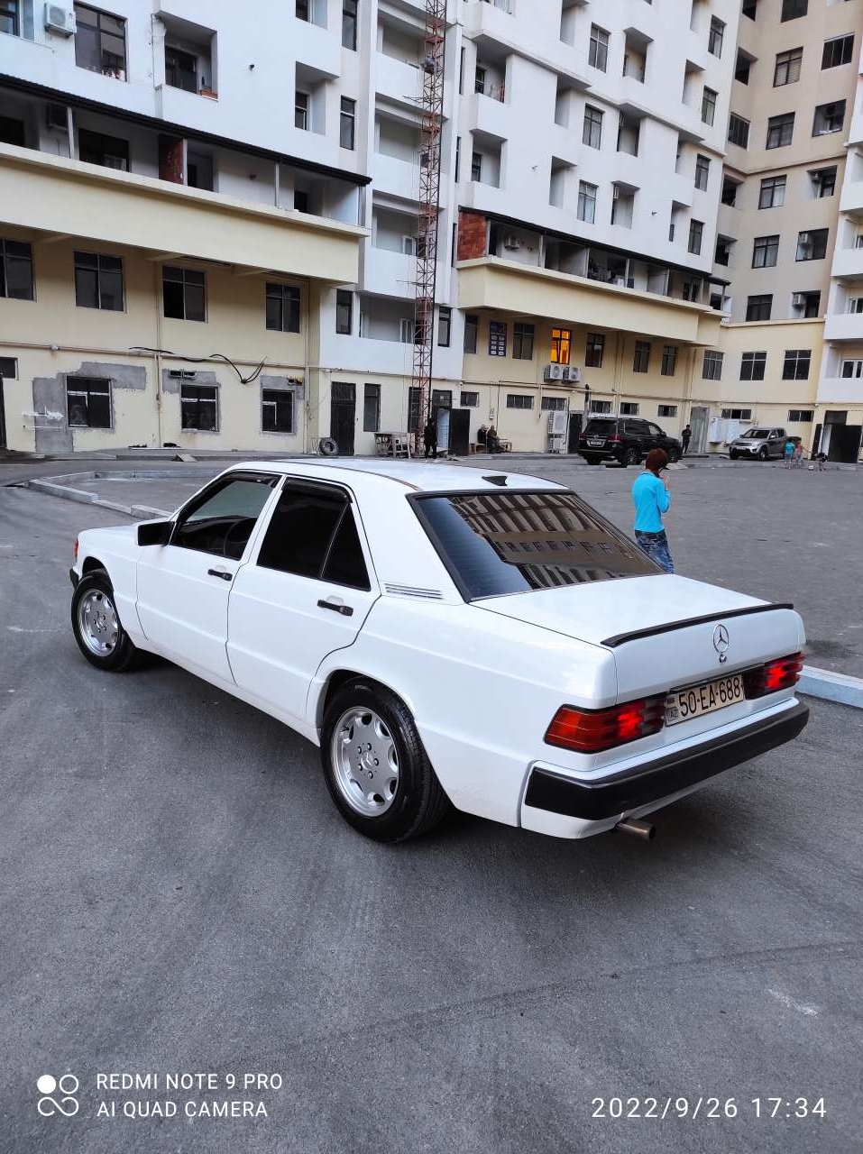 Mercedes 190, 1990 il, 2.0 L, 300 000 km