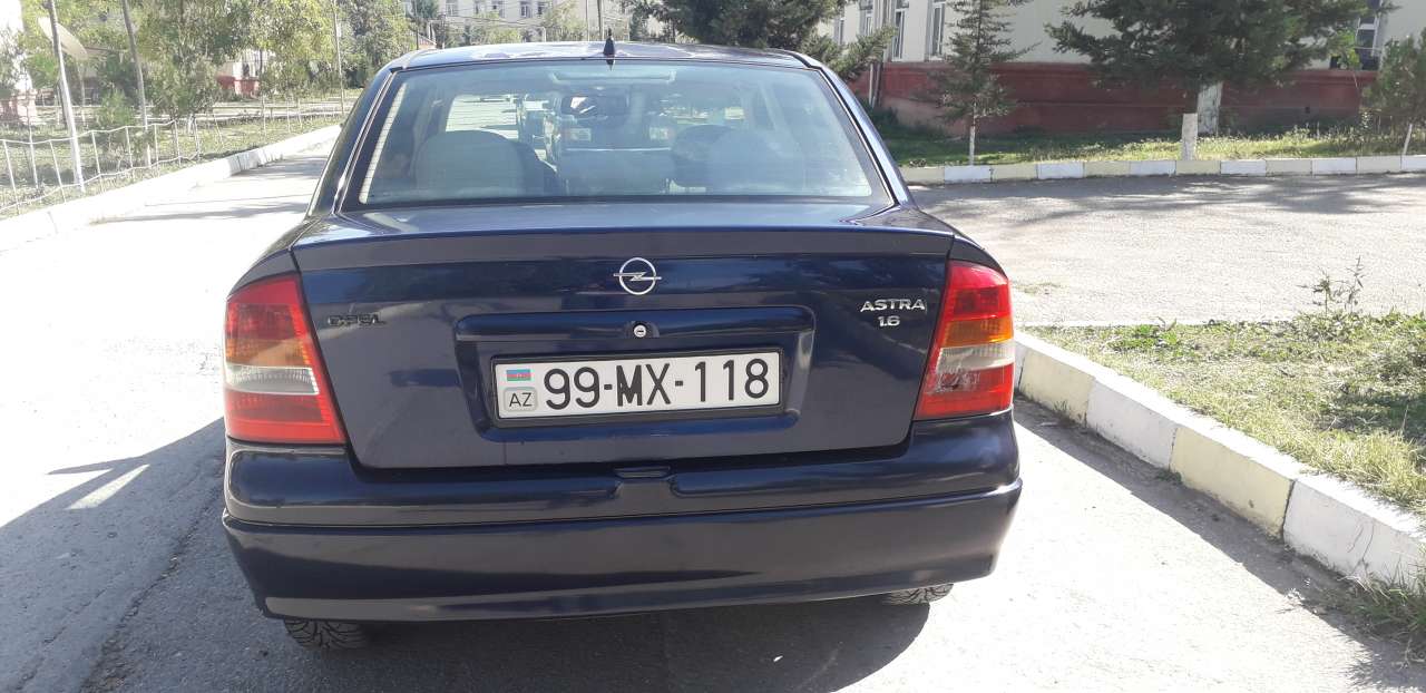Opel Astra, 2001 il, 1.6 L, 400 000 km
