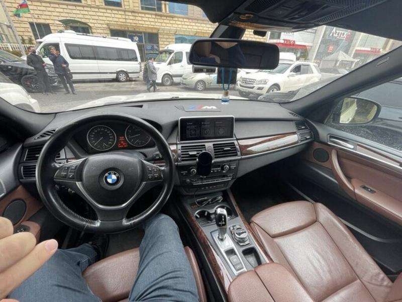 BMW X5, 2010 il, 3.0 L, 240 000 km