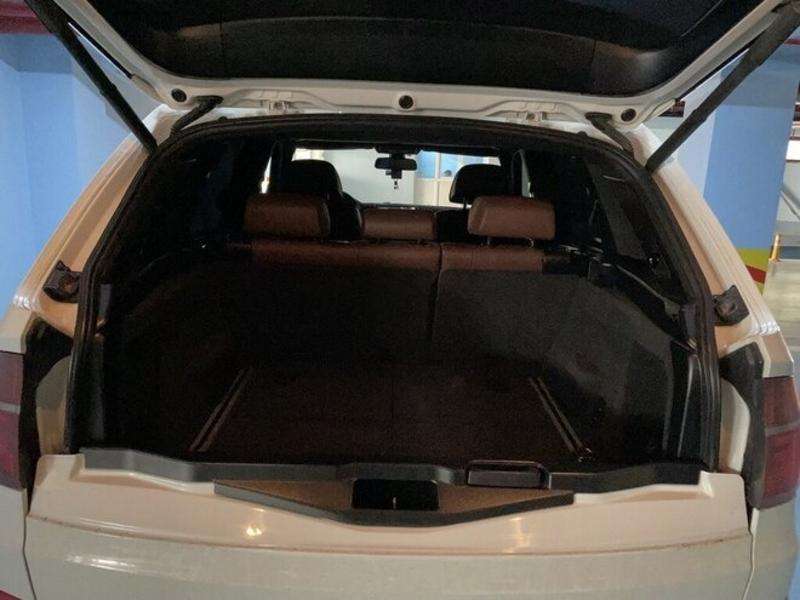 BMW X5, 2010 il, 3.0 L, 240 000 km