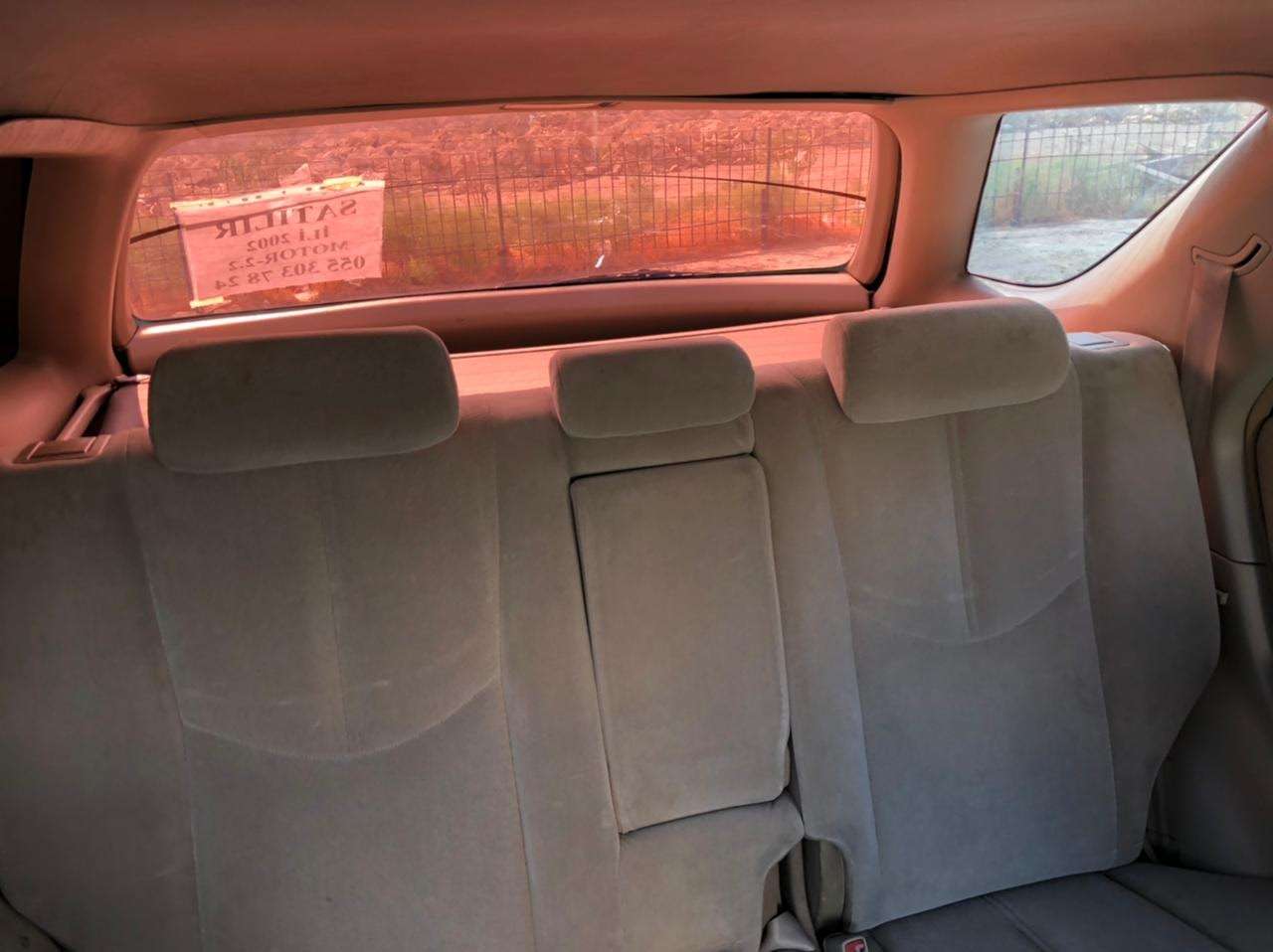 Toyota Harrier, 2002 il, 2.2 L, 303 000 km