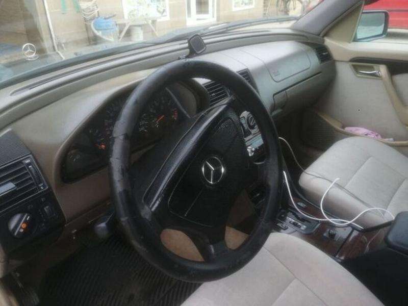 Mercedes C 180, 1996 il, 1.8 L, 618 000 km