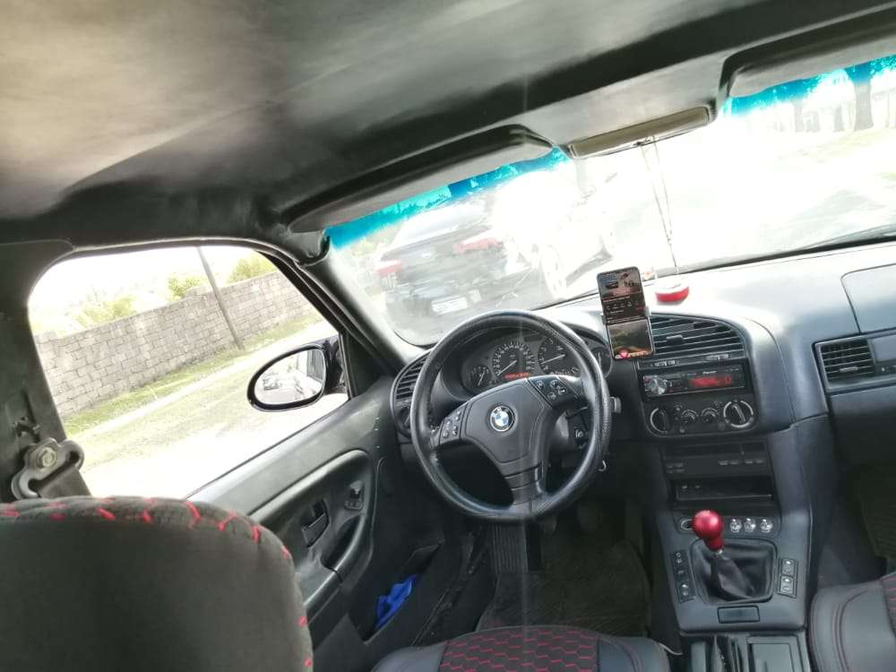 BMW 320, 1994 il, 2.0 L, 269 999 km