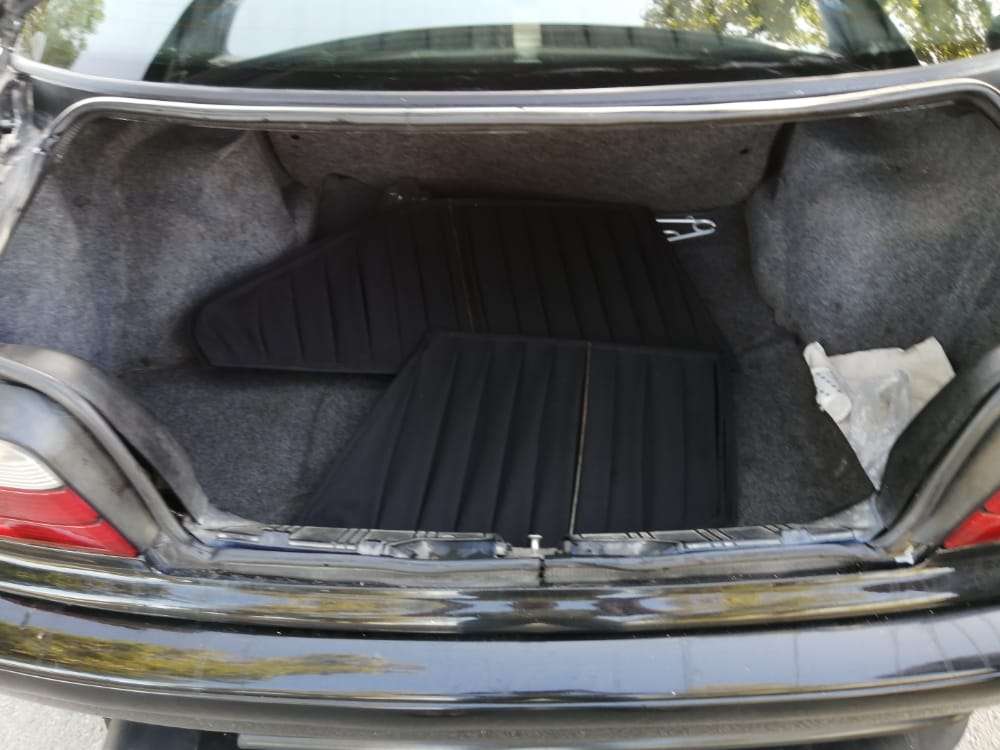 BMW 320, 1994 il, 2.0 L, 269 999 km