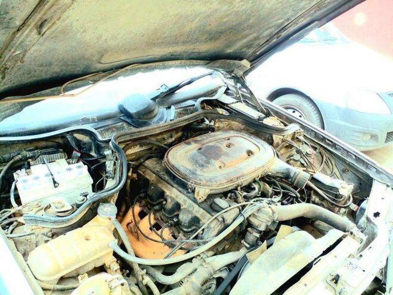 Mercedes E 230, 1990 il, 2.3 L, 225 000 km