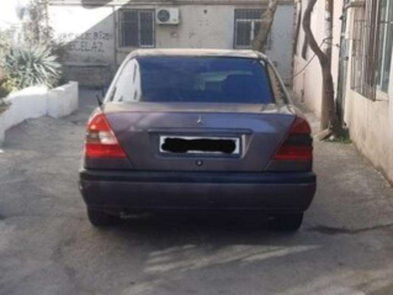 Mercedes C 180, 1996 il, 1.8 L, 254 558 km