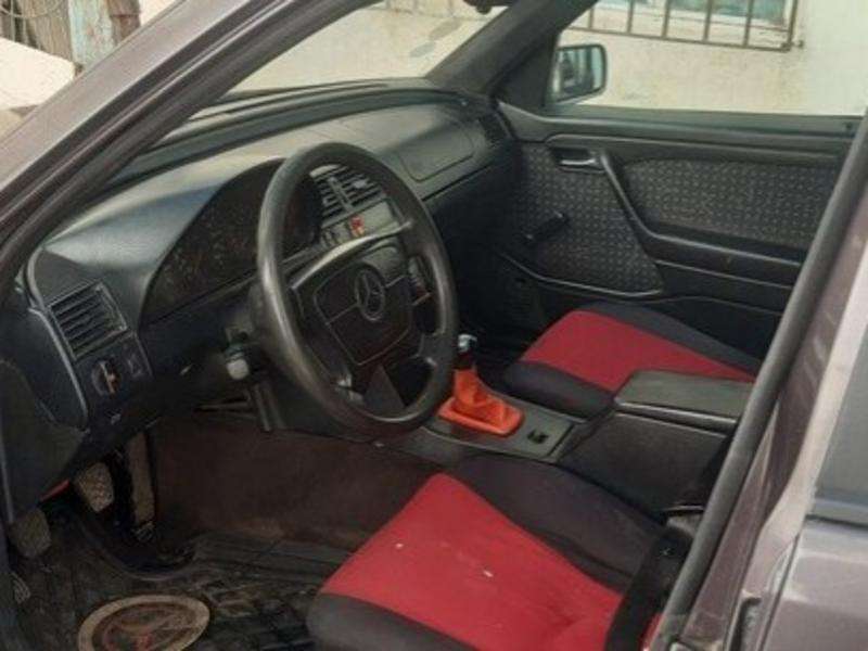 Mercedes C 180, 1996 il, 1.8 L, 254 558 km