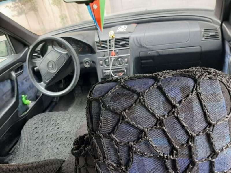 Mercedes C 180, 1996 il, 1.8 L, 274 560 km
