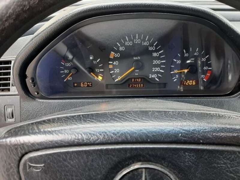 Mercedes C 180, 1996 il, 1.8 L, 274 560 km