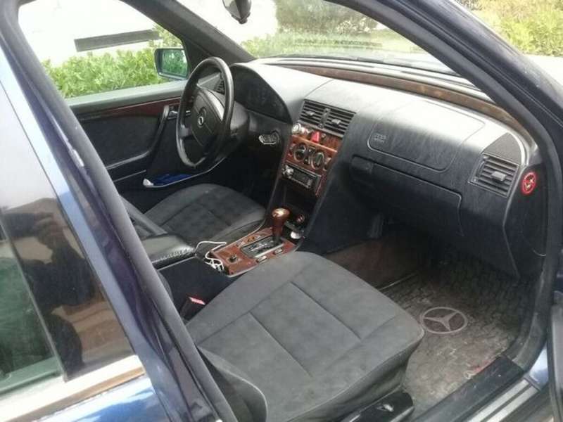 Mercedes C 180, 1996 il, 1.8 L, 355 236 km