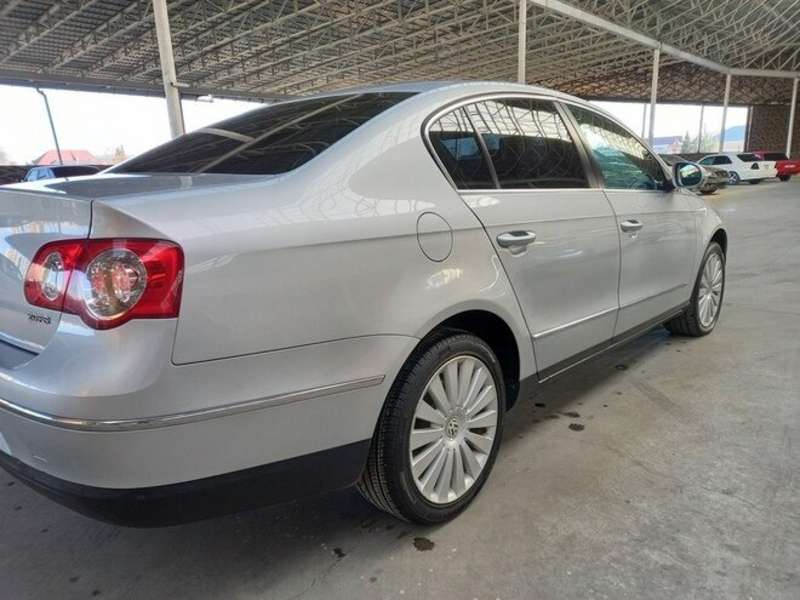 Volkswagen Passat, 2006 il, 2.0 L, 235 477 km
