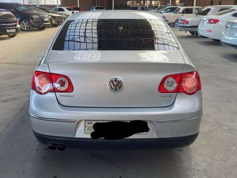 Volkswagen Passat, 2006 il, 2.0 L, 235 477 km