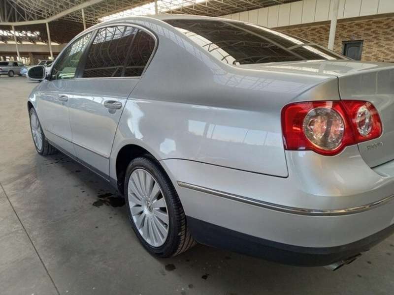 Volkswagen Passat, 2006 il, 2.0 L, 235 477 km