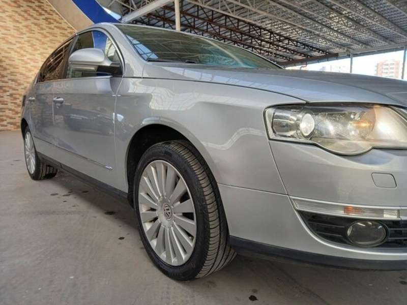 Volkswagen Passat, 2006 il, 2.0 L, 235 477 km