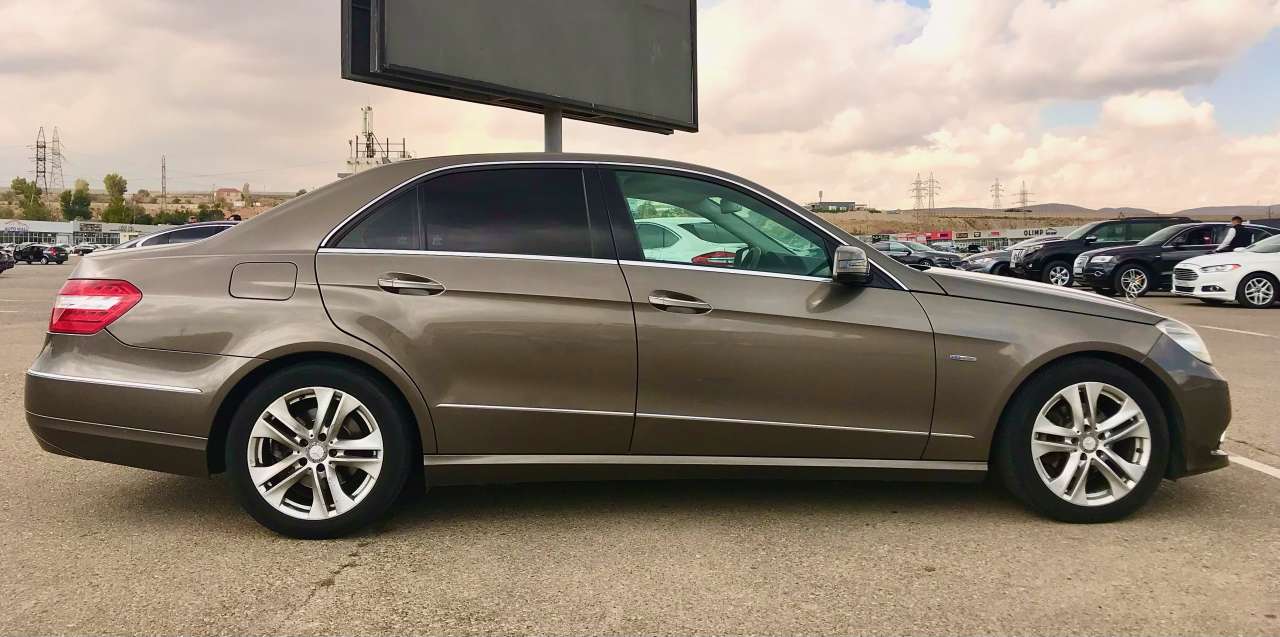 Mercedes E 220, 2010 il, 2.2 L, 290 000 km