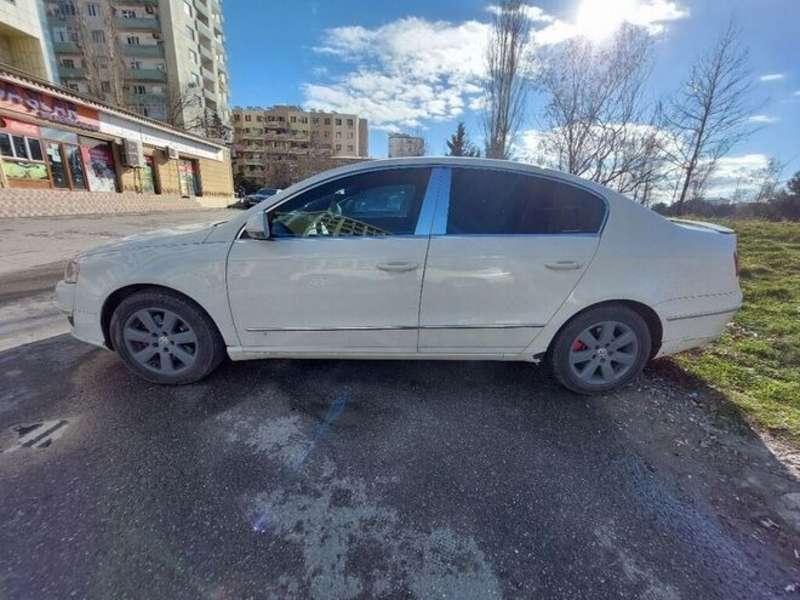 Volkswagen Passat, 2005 il, 2.0 L, 214 300 km