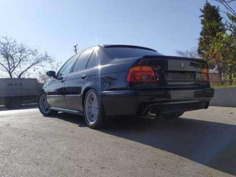 BMW 525, 2002 il, 2.5 L, 200 000 km