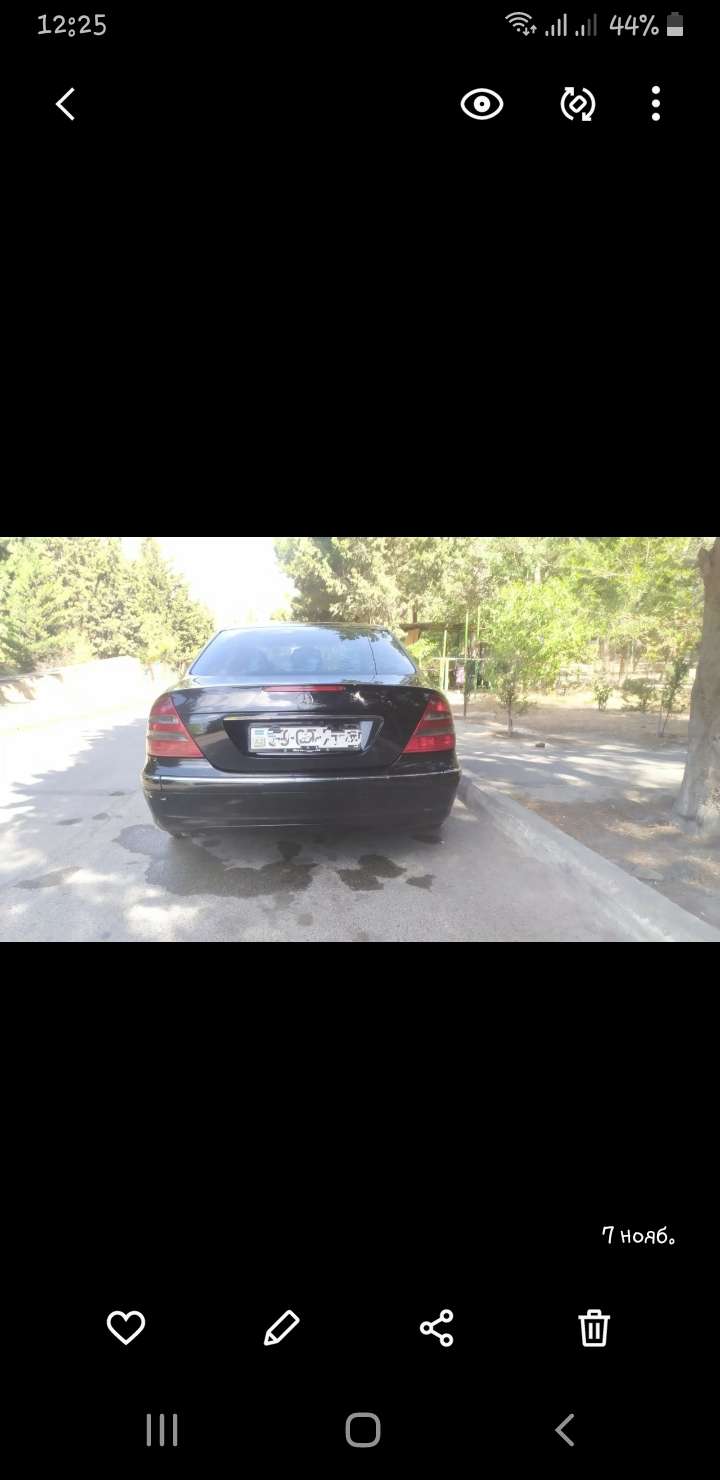Mercedes E 220, 2004 il, 2.2 L, 206 390 km